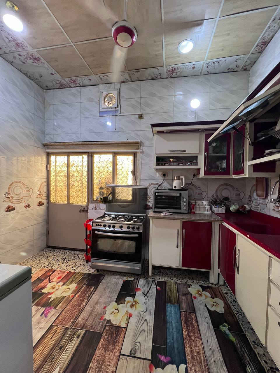 يتوفر دار سكن للبيع 🏠
#المساحة :: 180م #ركن على شارعين
البناء فرمستون وبلوك .
إبي الخصيب - البهادرية - شارع سيد غريب .
ملك صرف زراعي عراقي نموذج 25
#يحتوي :: كراج . محل . صالة معزولة عن موزع الغرف .
أستقبال #شغل جبس بورد . موزع غرف . مناور عدد 2 .
غرفتين منام . موزع . صحيات داخلية . مطبخ .
#السعر :: 85 مليون قابل للتفاوض .
#للأستفسار :: ***********
***********
