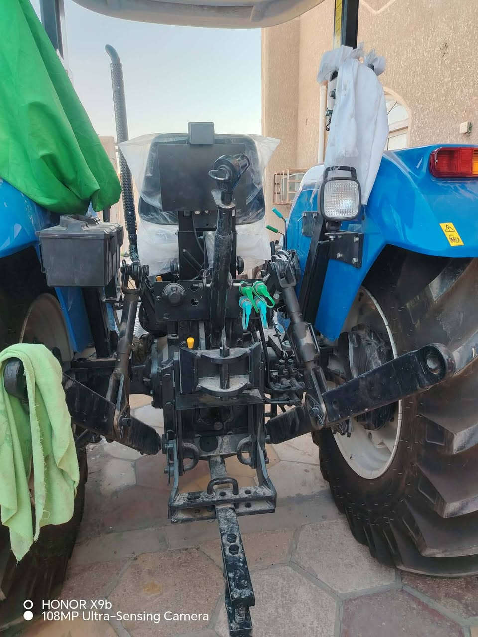 سلام عليكم البيع نيهولند حجم 80موديل 2025 اصفار السعر خاص التواصل رقم الهاتف ‏‪***********‬‏
