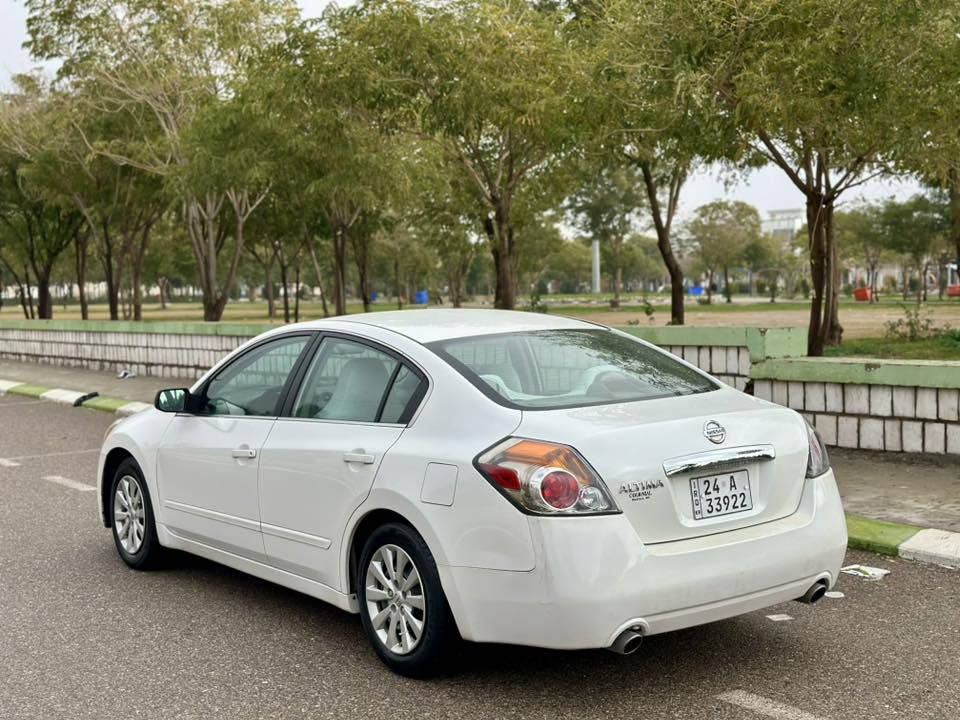 للبيع او مراوس برقم مالي فقط
للبيع او مراوس برقم شمالي فقط 

کوردی - عربی 

*********** 
نيسان التيما 2012 ماشية 173 الف گير و محرك كفالة سنوية جديدة بسمنا جديدة لحد 2031 
السيارة بيه قطعتين بدون دواخل نزلت سونار بالمنشور 
عنوان السيارة قضاء كلار تابع سليمانية 

***********
