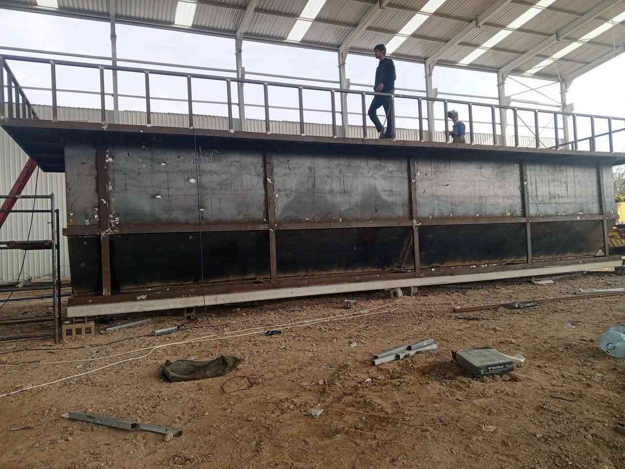 يا الله مستعدون لعمل جميع اعمال الحداده خزانات جملونات لحام بانواعه عمل و كرستعده وعمل مع كوادر متخصصة جميع اللعمال الهندسيه محطات ماء التواصل *********** واتساب او مراسله الصفحه
