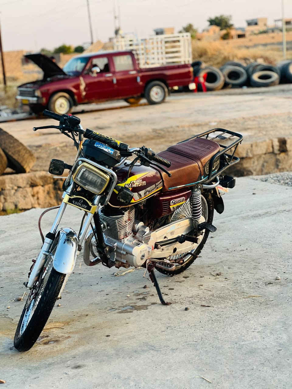 السلام عليكم للبيع #نامي_برو
#محرك150cc
#موديل2025

دراجه شغاله كلها محرك ما مفتوح وبسعر مناسب 
525 وبي مجال الشراي *********** 
ملاحضة جنت شايل قوطي صبغ زنجار
 وطك عليه و عالموطور يتنضف ما عليي شي

