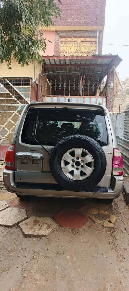 باجيرو ٢٠٠٣مالت مزاد للبيع او مراوس حسب السعر 59 السياره البدي مكفول تخم تاير محرك والكير مكفول السيارة جاهزه  الشراي يتصل ***********
