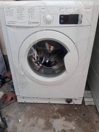 غساله ٦ كيلو • نظيفه • الزبير الدريهميه