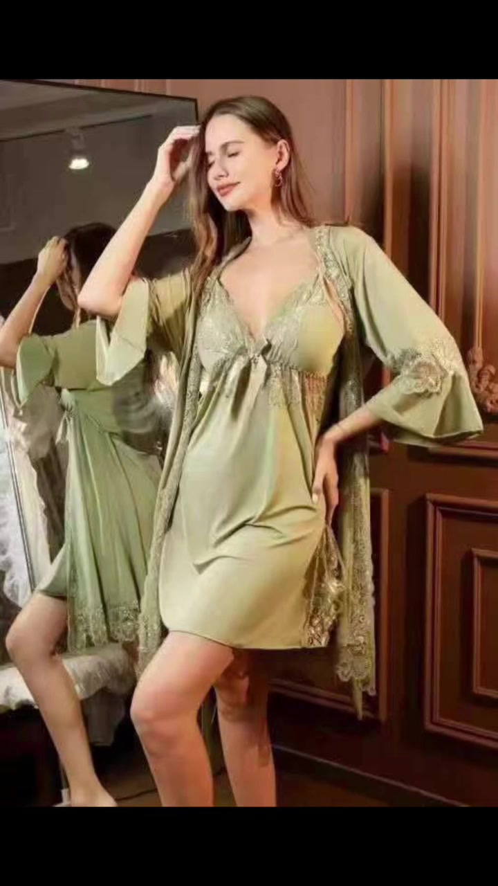 ✨ دلّعي نفسك بأنوثة لا تُقاوَم ✨
قميص نوم ناعم بتصميم أنيق ولمسة دانتيل فاخرة 💜
راحة + جمال = إطلالة تخطف القلوب 😍
💫 مثالي لليالي الهادية والمميزة
💫 خامة مريحة وخفيفة على البشرة
💫 تصميم يبرز أنوثتك بكل نعومة
اطلبيه الآن وعيشي الإحساس المختلف 💌
📩 للطلب راسلينا خاص
سعر القطعة 10
#لانجري #أناقة #أنوثة #ملابس_نوم #موضة تسوق_أونلاين


**إذا كنت صاحب هذا الإعلان وتريد حذفه لأي سبب، رجاءا أرسل رسالة إلى الدعم الفني**