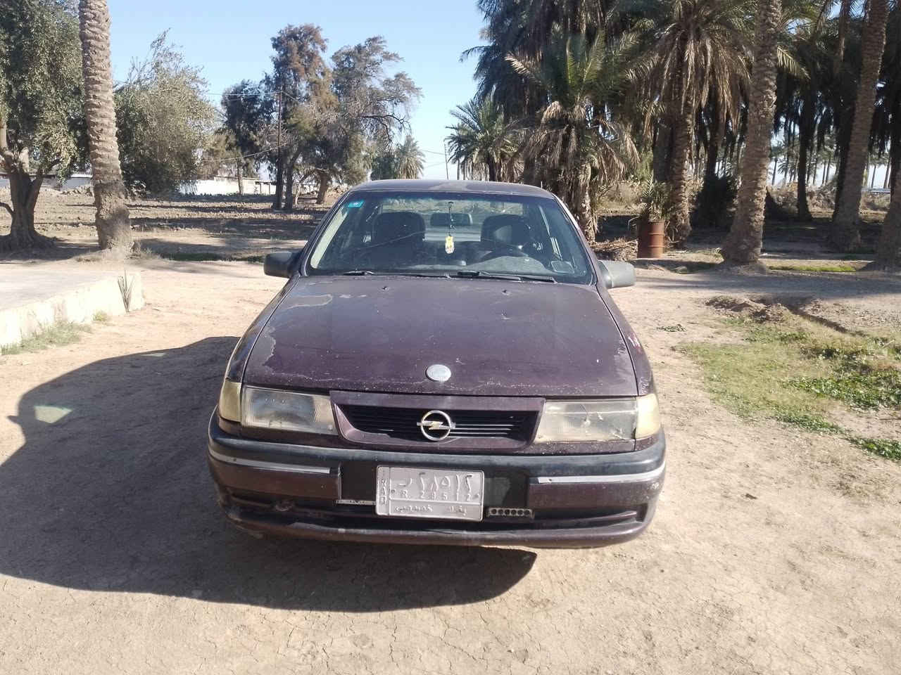 السلام عليكم 
فيكترا موديل 93 محرك 20 كير اوتماتك رقم بغداد السعر 35 بغداد اليوسفية قرب العلوة ***********
***********
