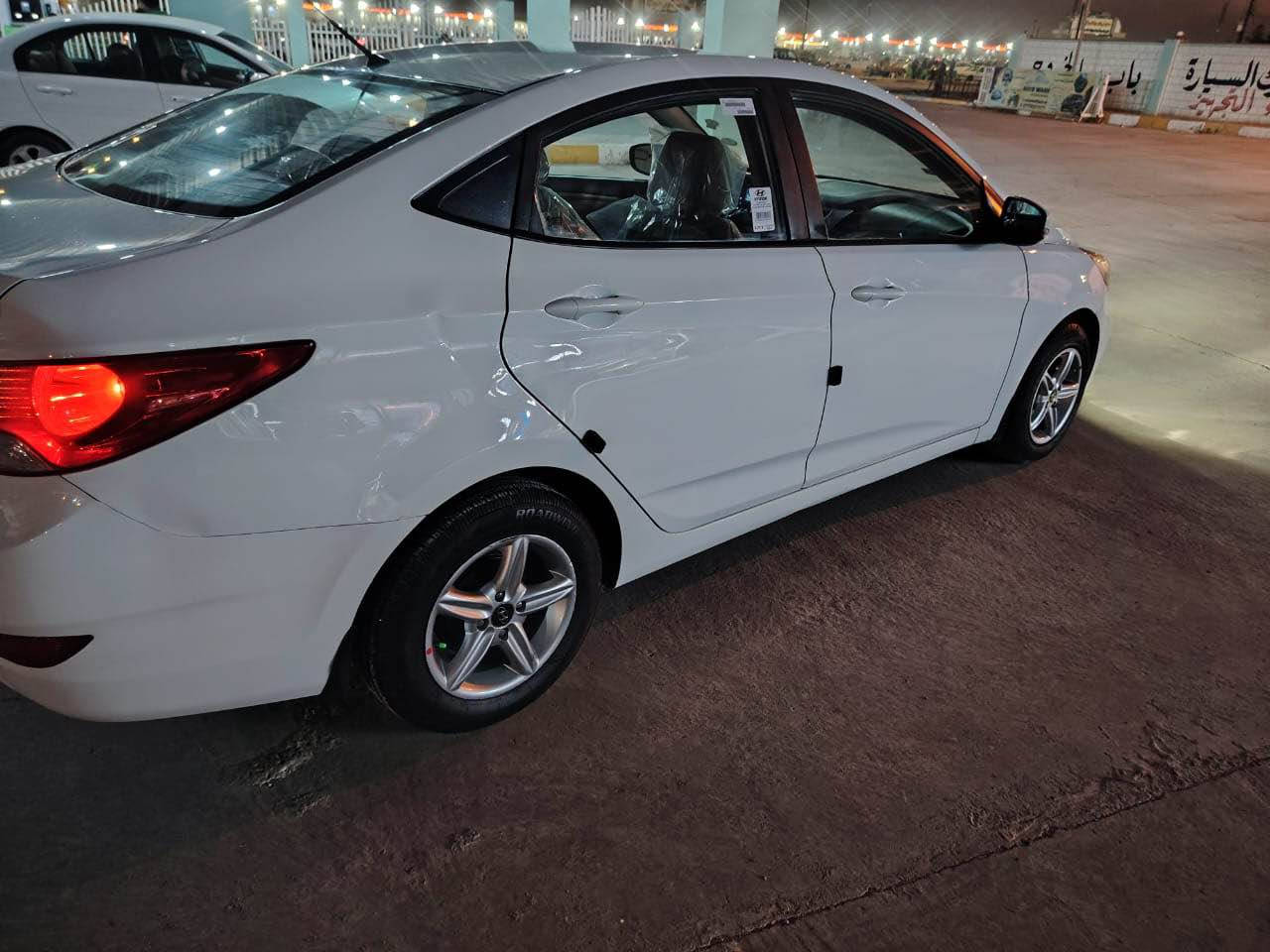 مرحبا اكسنت موديل 2013 مكفوله ضربه وتبديل وصبغ مكينه وكير كفاله محرك 1600 قطرتين سياره جاهزه اي نقص ما بيه رقم. بصره سنويه 2028 سياره كله على بلاد سعر 93 وبيه مجال رقمي *********** اتصل وتدلل 🌹 البصرة, العراق
