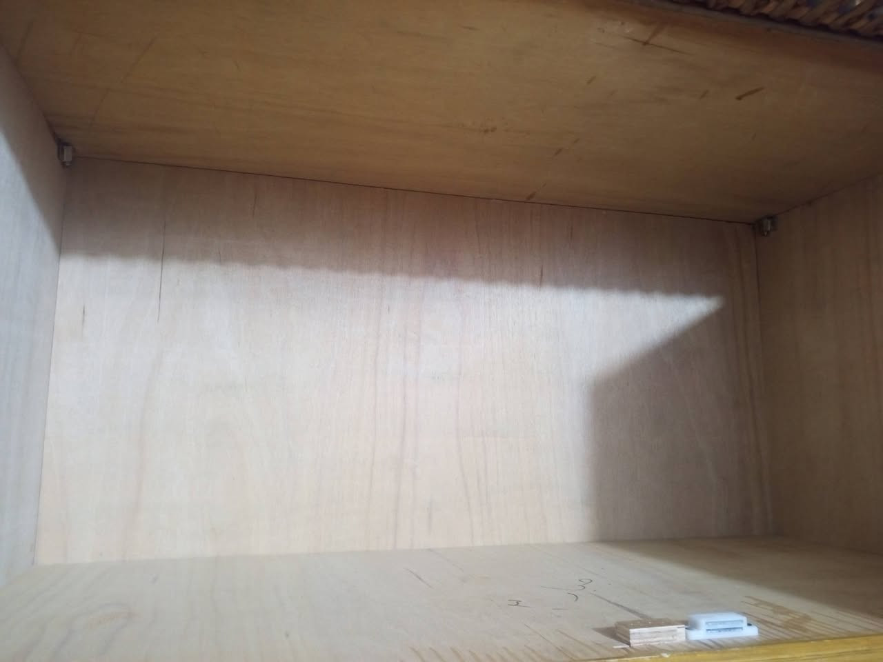 السلام عليكم
غرفة نجارة عراقي تسكام 

داخل وخارج صاج 5 قطع

كنتور 6 ابواب 🚪 غرفة طابقين

استخدام 4 اشهر فقط  نظافة 95% اخت جديدة

سعر مطلوب 750 بيها مجال

 مانختلف على سعر 

خاص ماسنجر 🛜

اتصال 📱📲📞

*********** 

واتساب 👇

***********
