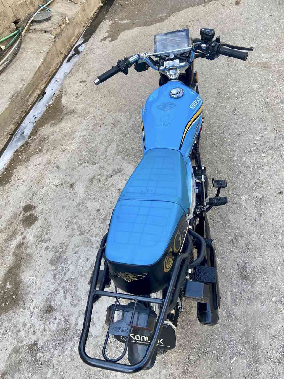 دراجه سولنك(2025) 5كير محرك Cbf اسود 200cc (ضاغطة وزنجيل بدون اهتزاز)
مكفولة من اي نقص 
اوراقها موجوده عل ايدي منزلها  
 عنواني بغداد مدينة الصدر 
السعر 850
 الرقم ***********
