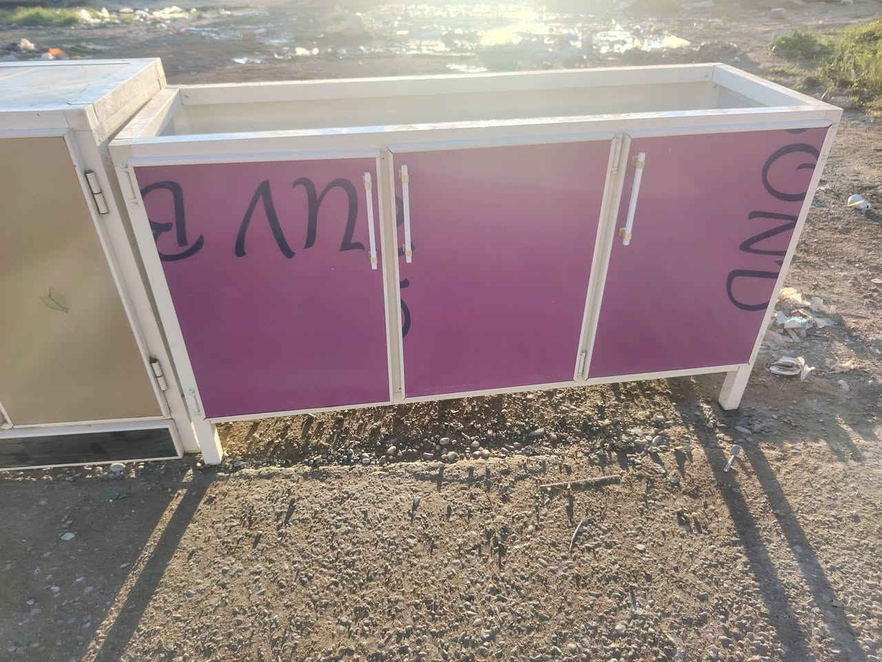 سنكات فرديه قياس متر و٢٠
ومتر ونص بأسعار مناسبة ***********
