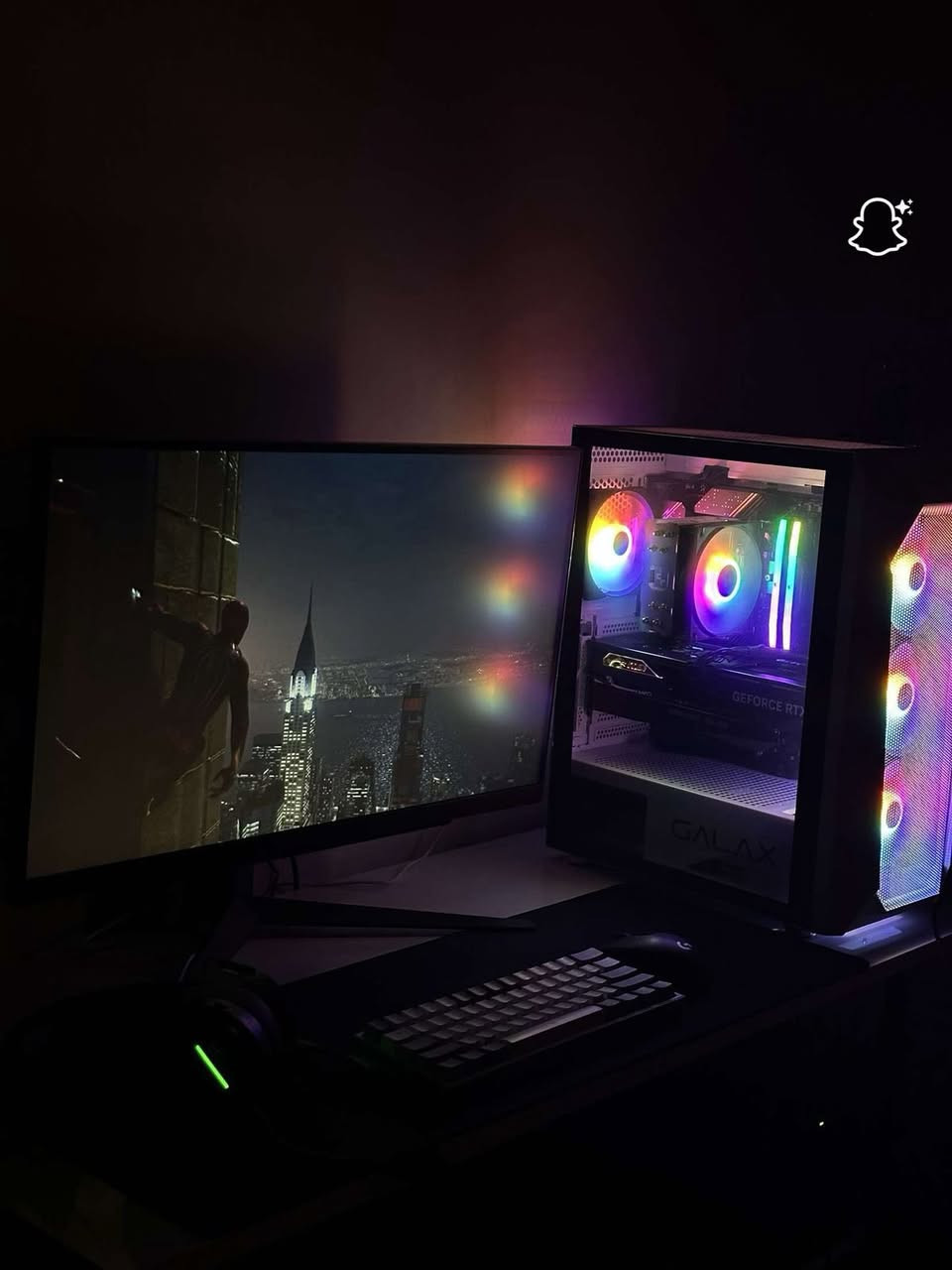 CASE GALAX REV 05 WHITE
PSU 750w Cooler Master Gold

MB MSI B650 GAMING PLUS WIFI 

CPU 15 14400F 

DEEP COOL GAMMAX AG400

DDR5 32GB (2*16GB) 5600 CORSAIR

VENGEANCE BLK CL36

NVMe WD BLUE SN5000 1TB 5150mb/s PCle 4.0

 VGA MSI RTX4070 SUPER 12GB

LED LG 27GS75Q-B 2K IPS 1ms 180hz(

OC 200hz)SRGB 99%

10 UPS CARBON 1500VA

ماوس لوجتك واير لس اصلي 

كيبورد ريد دراجون fizعربي

سماعه فانتك محيطيه

جوستك اكس بوكس وكاله

استخدام بسيط ٥ اشهر باقي ع الضمان ٦ اشهر

وصولات الضمان وكراتين القطع كلهة موجودة 

للاستفسار *********** واتساب فقط

