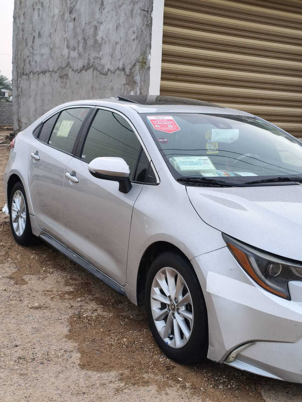 سلام عليكم للبيع كورلا موديل 2020رقم بغداد الأجنبي سياره وارد امريكي حادثه من امريكاء باب خلفي مبدل بلادي وبل عراق صار بيه صبغ بل جاملغ خلفي هم والباقي كفاله شرط سياره فول مواصفات واحد على واحد على المواصفات بل  كورلا بصمه ابواب وتشغيل +فتحه
كشانه كهربا وتدفي تبريد بل كشنات+جلد بلادي
رادارات جانبيه+ اماميه وخلفيه +تحديد مسار وبعد بيه هواي مواصفات سياره حيل حلوه وجديده سعر 145بيه مجال الاتصال ‏‪0787 900 7162‬‏
