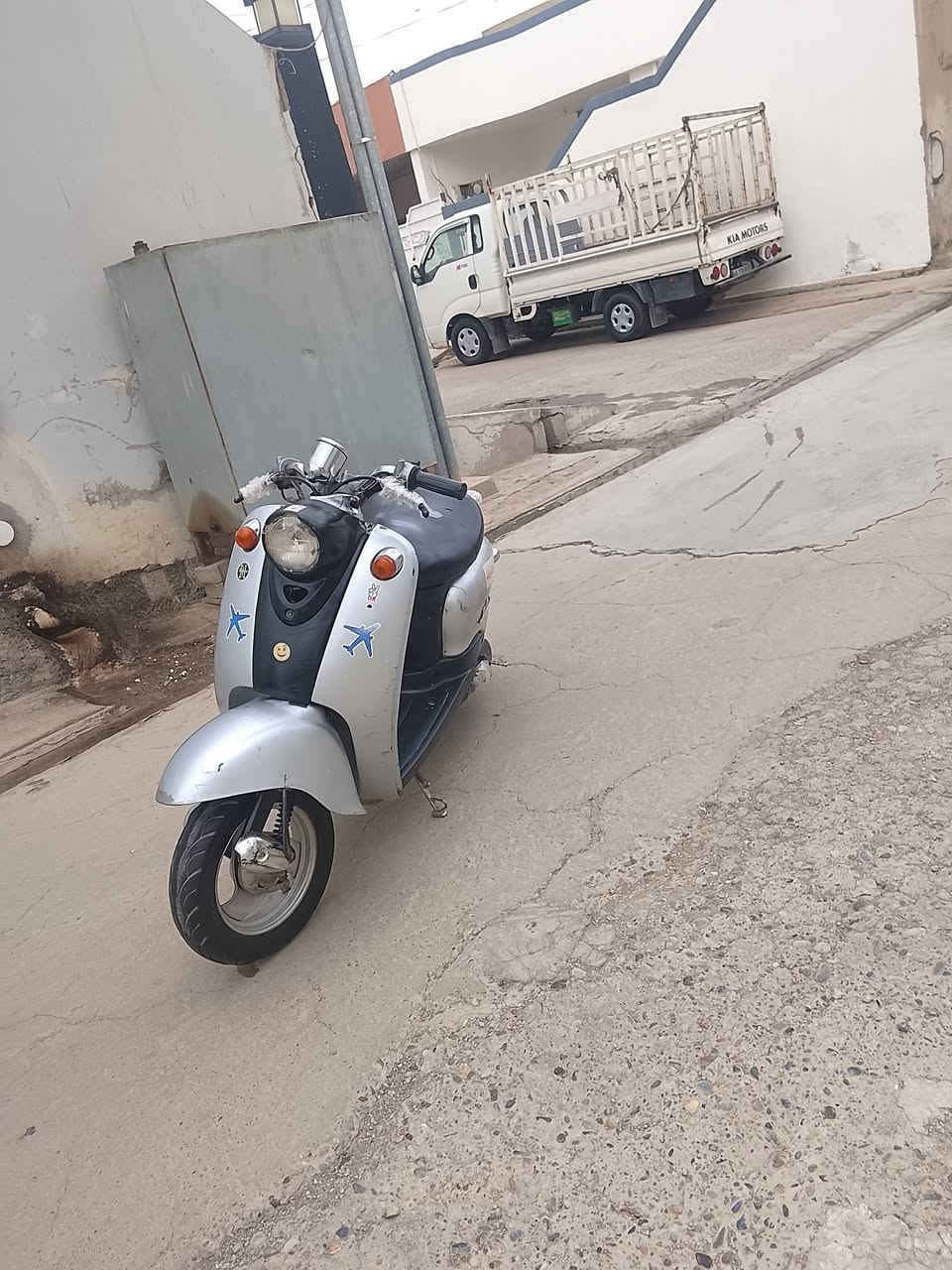 ئەم ماتۆڕە بۆفرۆشتن سعر 300هەزار و کەمێ مەعامەلە ناو نیشان کەرکوک رقم ***********
