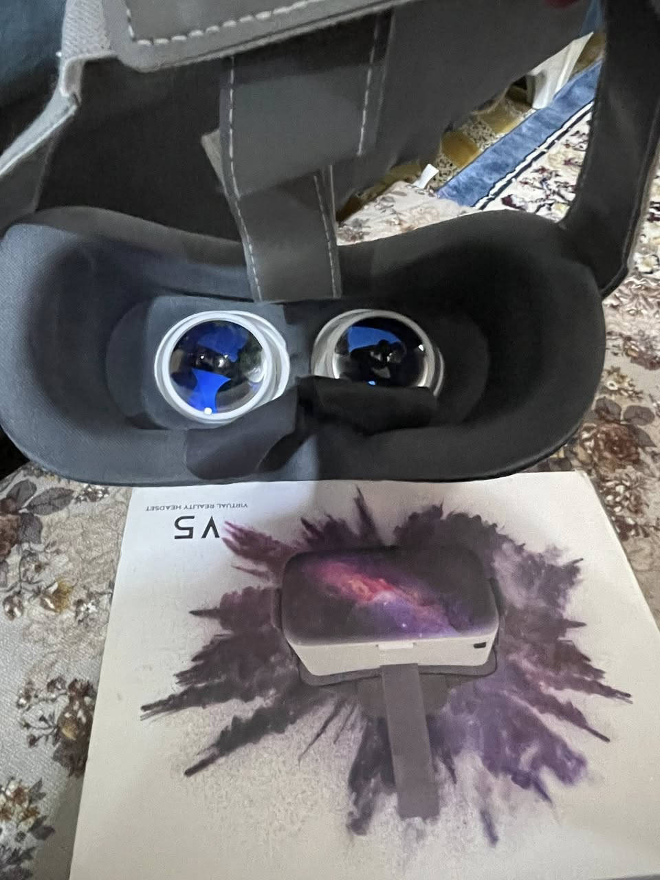 السلام عليكم نظاره vr تحط موبايلك وتستمتع 
سعر 15 مكاني فلوجه سعر ثابت


**إذا كنت صاحب هذا الإعلان وتريد حذفه لأي سبب، رجاءا أرسل رسالة إلى الدعم الفني**