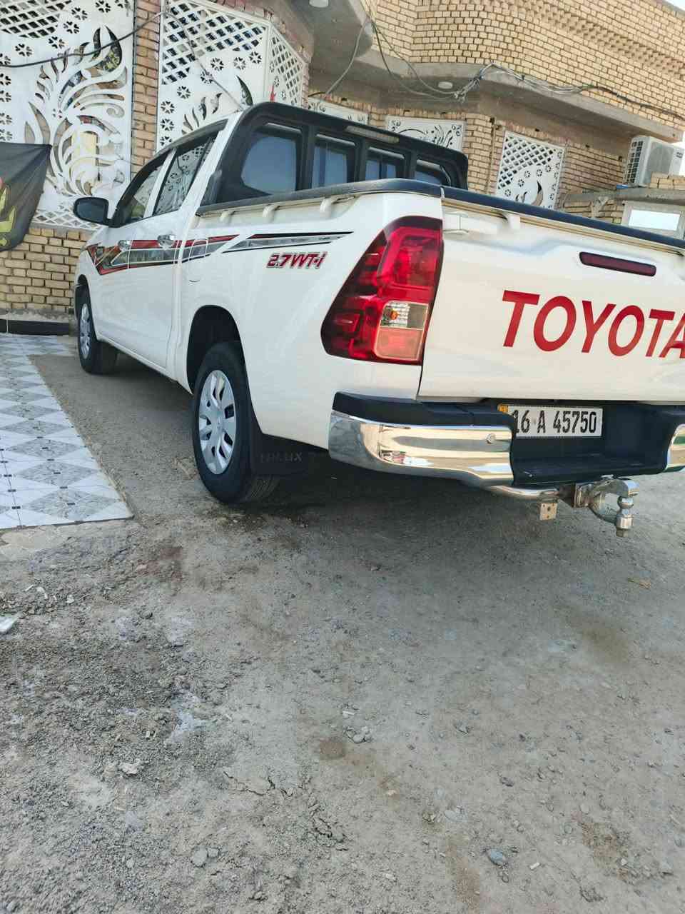 للبيع بيكم تيوتا هايلوكس موديل 2023 كير ماشيه 15الف مكفولة كفالة عامة مكلف بنشر اتصل على صاحب السيارة
***********
