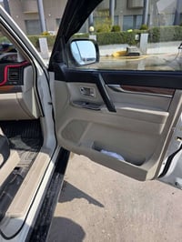 باجيرو ٢٠٠٨ كفاله عامه محرك وكير وكشر محرك 3000 الكشر بي بعض الملاحظات...