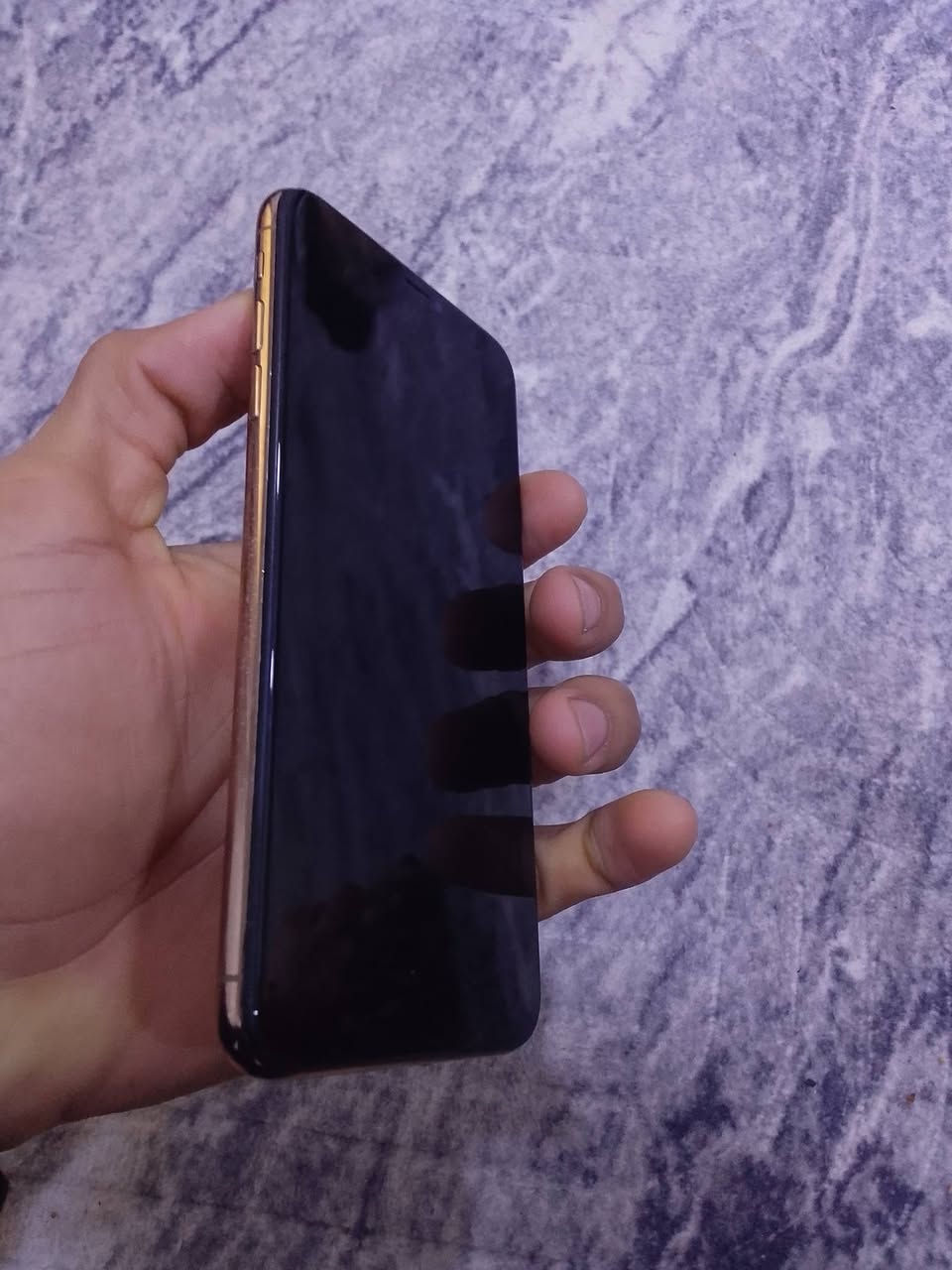 اكس اس ماكس حيلل نضيف 
ذاكره 512
فقط مبدل بطاريه 100 
دبل سيم 
كامرات ؛صوت؛ سيم كله مكفول 
سعره 185
وتساب ***********
