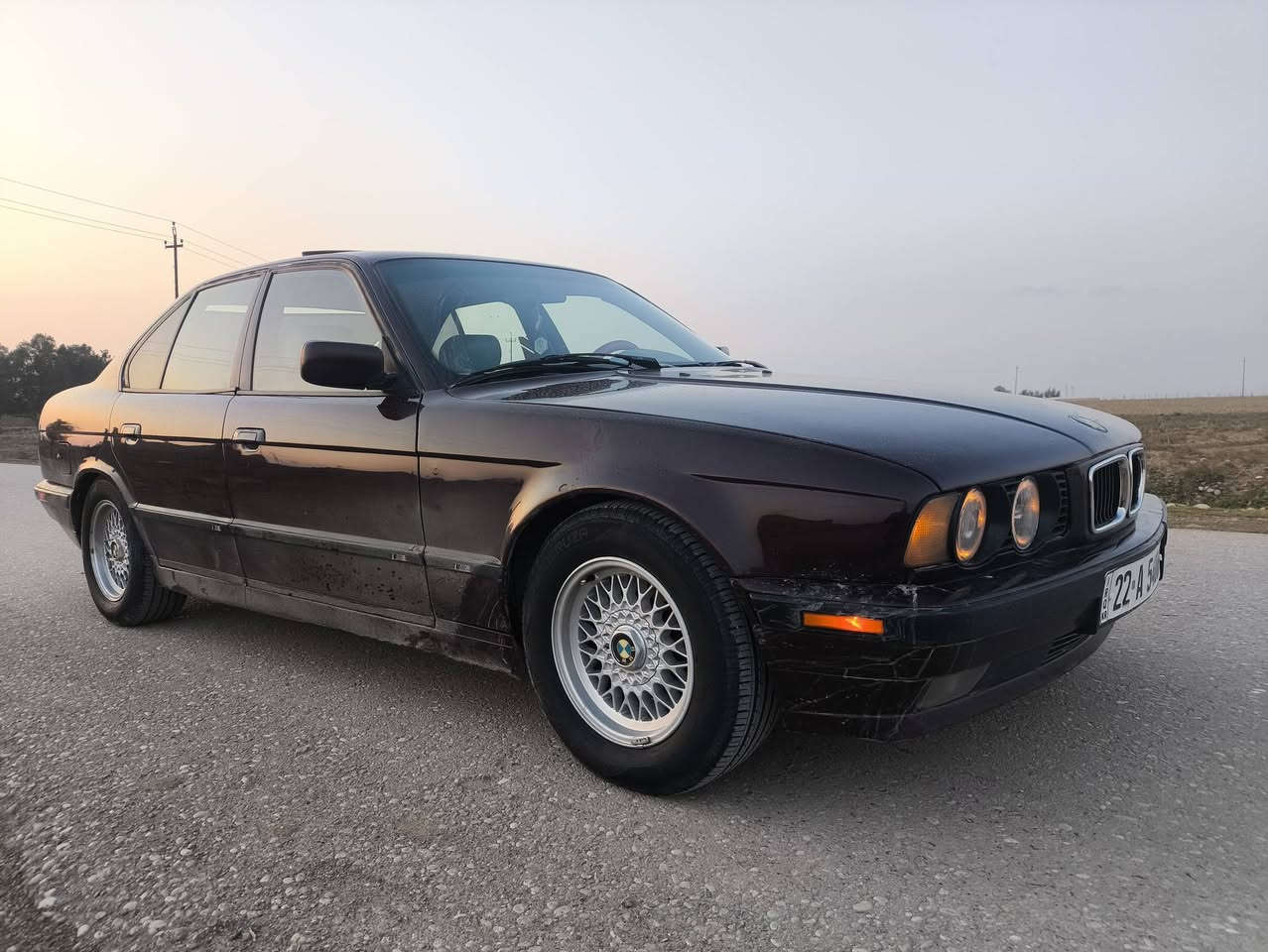 525 اصل محرك عدل كير محرك حاويه داخل جلد ملكي طكت جاكوك ما بيها بدون حادث موديل 1991 سياره فول السعر 72 والسوك كلشي بيه الشراي يتصل*********** مكاني داقوق
