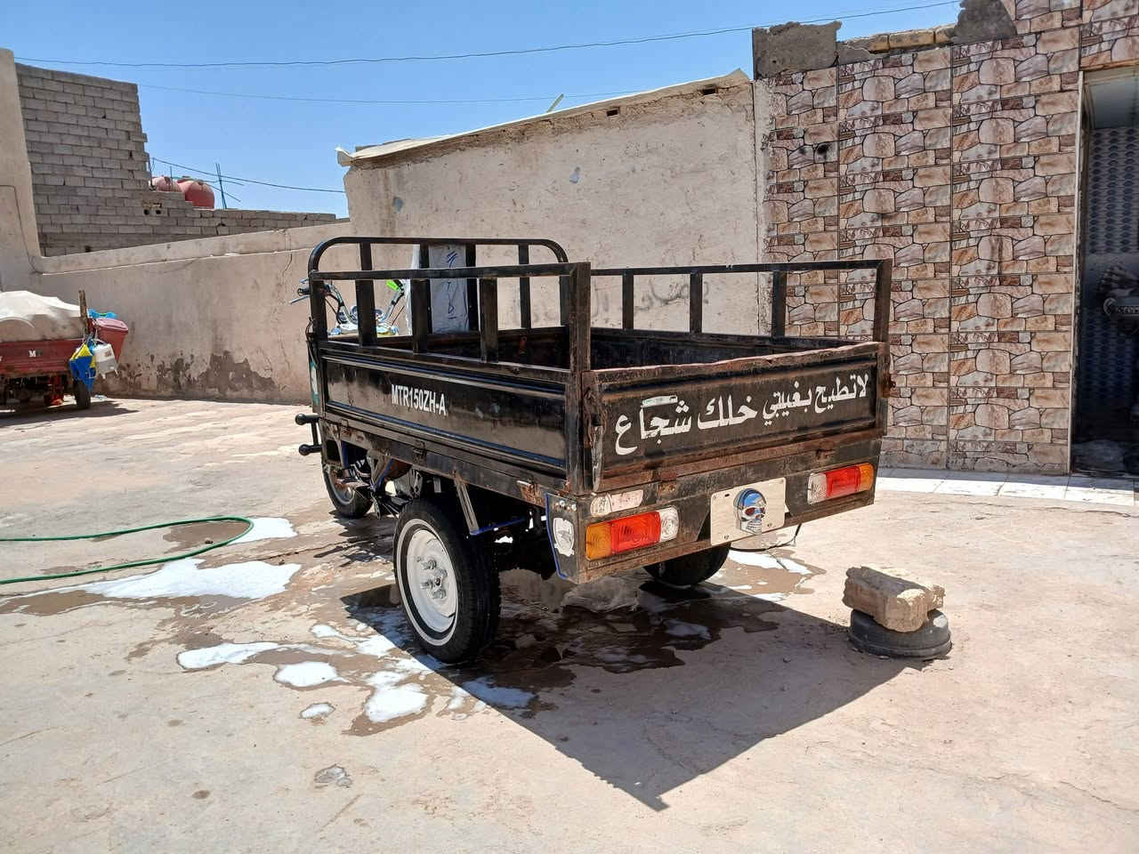 سلام عليكم ستوته للبيع موديل ١٩ اوراق اصولي برغي ماعايزه شرط دراجه شراي يجي خاص او اتصال ***********
