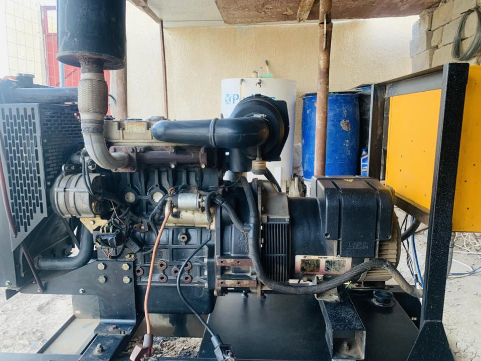 سلام عليكم
مولد بيركنز انكليزي 4 بستم للبيع راس التوليد 20 كيفي 

العنوان بغداد ابو غريب 

للاتصال والاستفسار ع رقم الهاتف *********** 

#ملاحظه مولده مال بيت مشتغله ساعات جديده كلش
