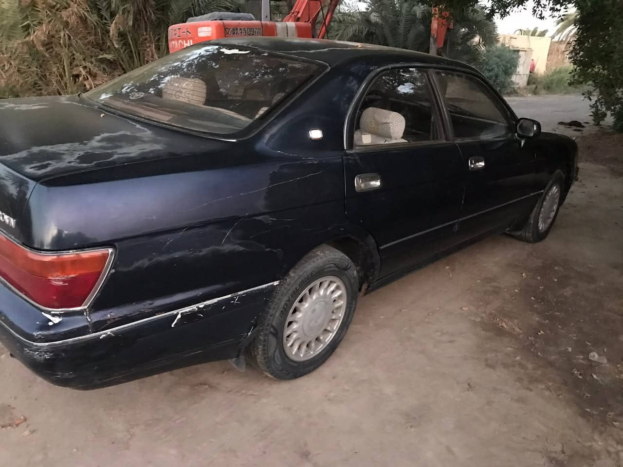 سلام عليكم بطة منفصل مديل1994 بأسمي مداور ثاني يوم سياره نضيفه تبريد شغال   
السعر 48 وبيها مجال 
***********

