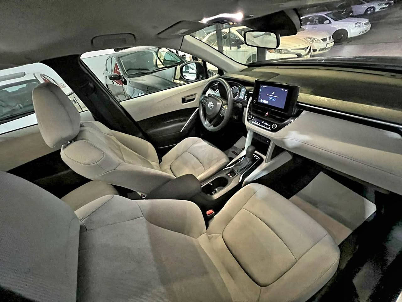 ســــلام عـلیـکـم 
تـويوتا كـرولا  كـروس مودیـل 2024 
مواصفات LE
السيارة  ضرره  جاملغ +بولند 
بدون دواخل 💯
سعر ; [ 157 $] بیها مجال 💰
 سیارە بجم کولە بلادی مال شریکە 
سیارە دعامیە ل دعامیە بدون نواقس شرط
ماشية 9000 الف میل 
مواصفات سیارة ⬇
فورویل AWD 
شحن وايرليس
داخل کریمي 
شاشە جبیر 
لایت زینون بلادی
بریک بسمە 
بصمة بواب
رادار خلفي وامامي
حساسات
شاشة + كاميرا
كشن كهربائي
وبعد بيها هوااي مواصفات.
0750-962-27-57 کورک - فقط
0783-430-27-57 فایبر - واتساب أربيل, العراق
