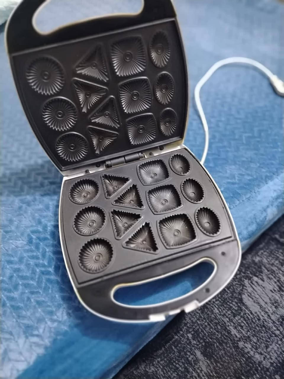 غراض جديده غير مستخدمه
معقمة ممات ماركة دزني ب ٣٠
جهاز كريب ب١٠
جهاز كليجة ١٥
كاوية وبرم شعر ب١٠ العنوان بعقوبة تقاطع الساده


**إذا كنت صاحب هذا الإعلان وتريد حذفه لأي سبب، رجاءا أرسل رسالة إلى الدعم الفني**