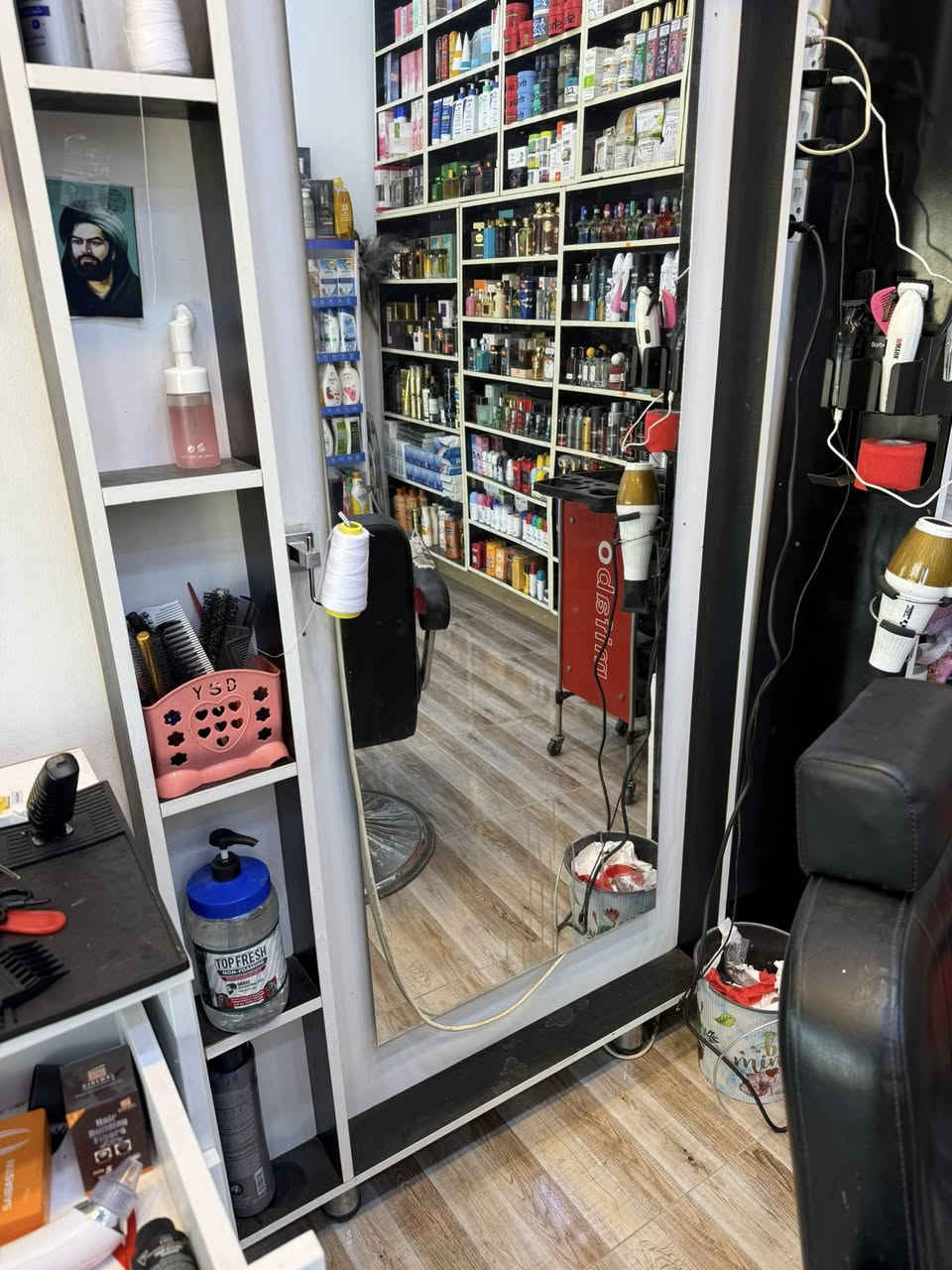 ميز مرايه عدد2 اللبيع سعر القطعه 50 الف قفله نظيفات كلش 
مكاني بصره ابي الخصيب ***********
