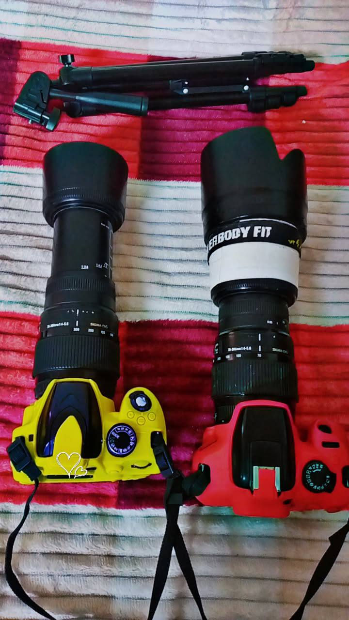 ❤️ذكـر الله واجـب🤎
.💎بسم الله ماشاء الله 💎

كامرتين للبيع وغراض كامره

الكامره الاولى   ( نيكون 3200 d ) 
الكامره الثانيه   ( كانون 1300 d )
عدسه نيكون 70/300 سكماا
عدسه كانون 70/300 سكما بس عاطل الاوتو مالهاا توضح بيدك مو كهربائي
ناقل صور عدد 2 
استاند ثلاثي معدني الاصلي ابو الريمونت
حزام كتف نيكون
حزام كتف كانون
شاحنه وبطاريه نيكون
شاحنه وبطاريه كانون
رام 32 كيكا
رامات عدد 4 (16كيكا)
هود كامرا اصلي عدد 2 
جنطه كامره اصليه

كلمن وسعره + كلهن سعرهن 350 الف فقط
متوفر توصيل جميع محافضات العراق


**إذا كنت صاحب هذا الإعلان وتريد حذفه لأي سبب، رجاءا أرسل رسالة إلى الدعم الفني**