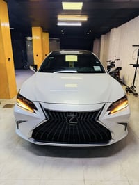 لگزس ES350 موديل 2022 كلين تايتل دعامية الي دةعامية بشرط مواصفات الترا...