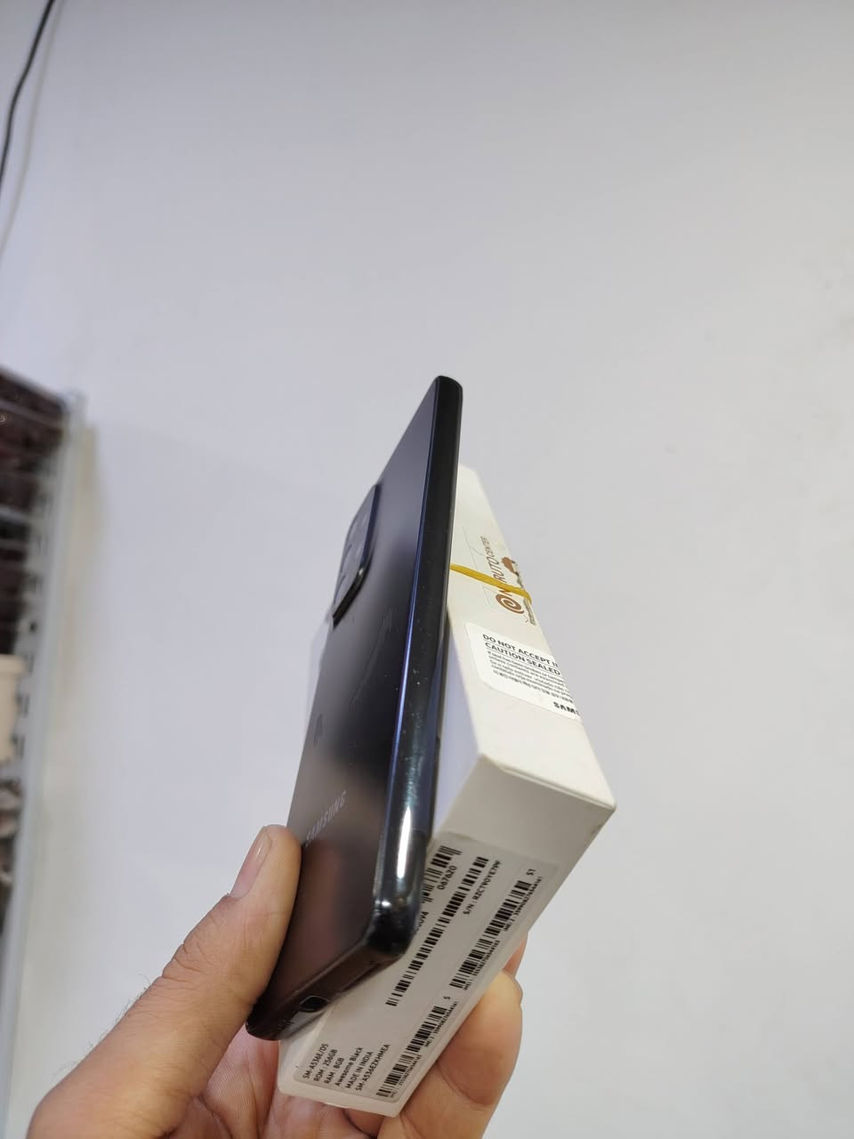 SAMSUNG A53 5G
السلام عليكم للبيع سامسونج A53 5G جهاز نضيف كلش مكفول من كلشي وبي ضمان فحص لك وكالة عين الفهد ذاكرة 256 جهاز قوي بالمواصفات من سامسونج السعر 225 مكاني بصرة ***********
