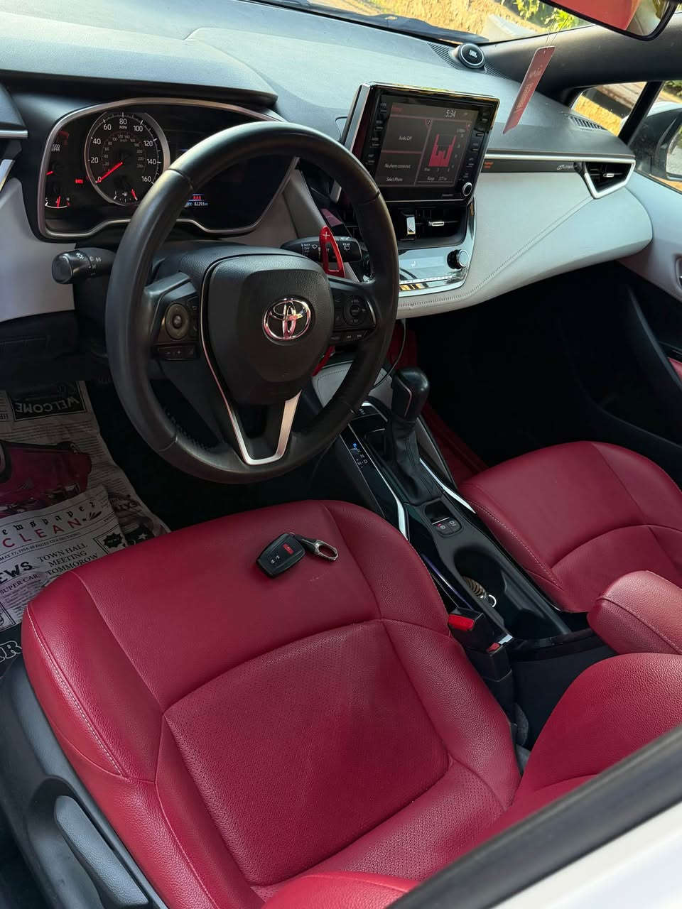 للبيع كورلا هاج باك 2022 
فول se داخل احمر مميز شفتات ستيرن 
سيتم صوت jbl
بصمه بصمه ابواب شاشه كبيره كار بلي 
ويل كب حجم 18 رياضي محرك 2000 بانزين 
صور حادث مرفقه ماشيه 80 الف كيلو متر 
جاهزه من كلشي صيانه تيرات جدد باتري جديد 
السعر 122$ صور سونار مرفق جديد مسوي 
مكاني بل منصور داودي 
*********** بغداد, العراق
