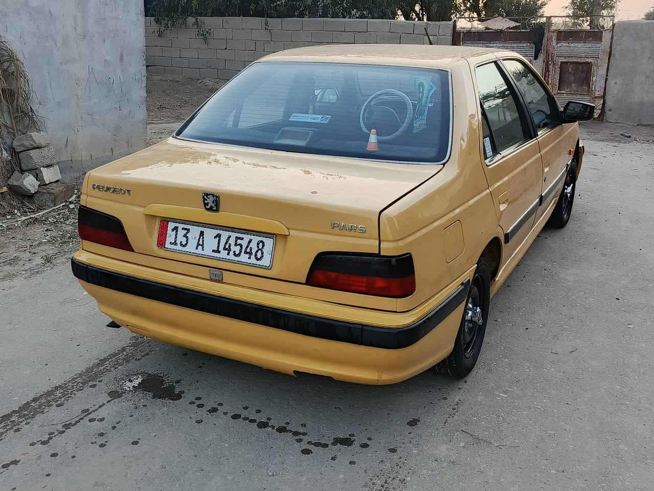 سلام عليكم بيجو بارص 11كفاله عامه السياره ماشيه 130الف اصل بسمي تخم تاير جديد حداديه جديده تبريد شغال كير ومكينه نعمه مكاني ميسان الميمونه رقم *********** السعر 45
