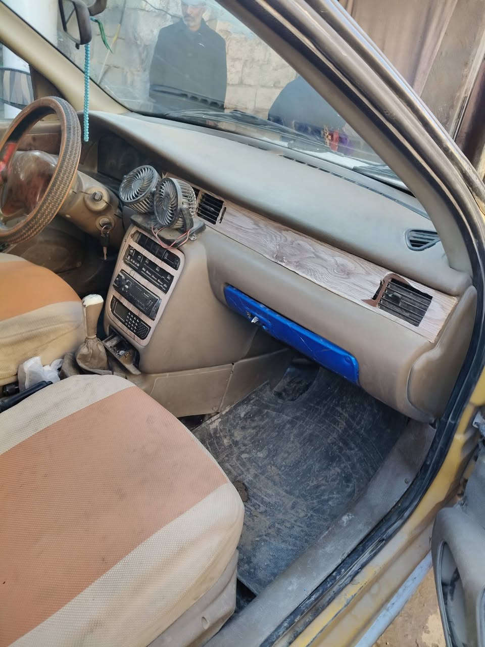 السلام عليكم
من رخصت الادمن...
سمند للبيع موديل 11سياره حلوه وجاهزه 
مكينة وكير كفاله وشواصي كفاله سياره خير من الله 
رقم ميسان السنويه لل 28 
السعر 19وبيه مجال بسيط 
مكاني كربلاء 
***********
