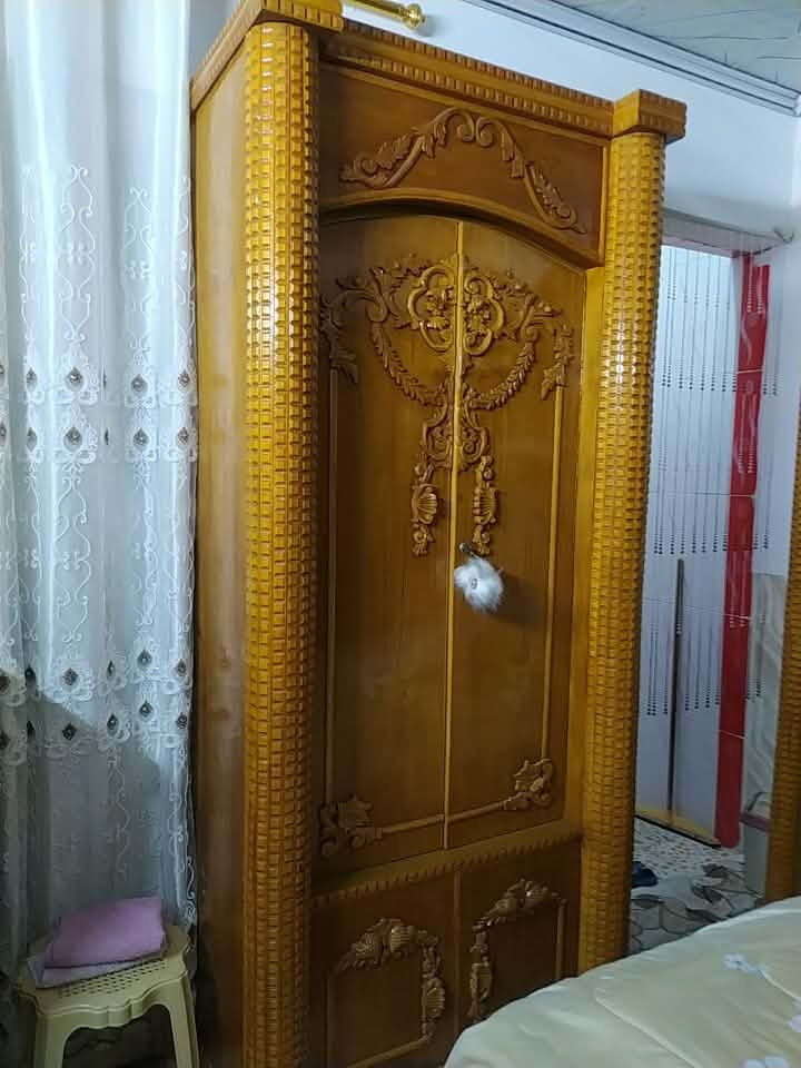 غرفه نوم خشب عراقي ثقيل
وتركي


**إذا كنت صاحب هذا الإعلان وتريد حذفه لأي سبب، رجاءا أرسل رسالة إلى الدعم الفني**