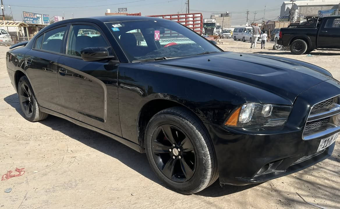 جارجر
جارجر وارد امريكي موديل 2014
بية قطعة وحدةمبدلة نفس لون
مرقم بغداد بسمي تحويل مباشر
سعرة 135وبية مجال حك جيتك 
مكاني بغداد جسر ديالى جديد 
رقمي***********
