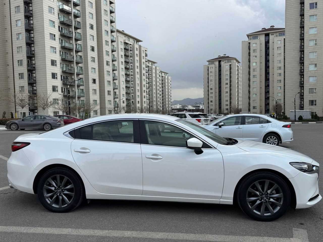 بە ناوی خوای گەورە
شتی لۆک و دانسقە
مازدای 6 2022 خلیجی
سفری ئێرەیە
بێ بۆیاخ بێ سارد بێ دەعم بێ شوخت هیچی پێوە نییە
مەکینە 2.5 سکای ئەکتیڤ
ناو زەرد  کامێرا و ئاوێنە ئەخەوێ تەحدید سورعە سوکان ڤۆلیۆم ئاوێنە ئیشارەت لایت عەدەسە و زینۆن ئیشارەت لێگزز دینارێ مەسرووفی نییە مۆدی سپۆرتی هەیە پێنج ویل کەپ تایەی تازەیە سپێری دانەبەزیوە سەنەوی و ڕەقەمی تازەیە
هەردوو بەسمەی شەریکەی لە گەڵایە
شوێن سلێمانی
*********** السليمانية, العراق
