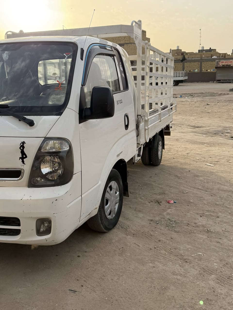 سلام عليكم بنكو 2017 كفاله عامه جديده مكينه وكير وحداديه وتخم تاير بل كارتون رقمه بصرة مداور ثاني يوم سعر 105 مكان سياره الناصريه ***********
