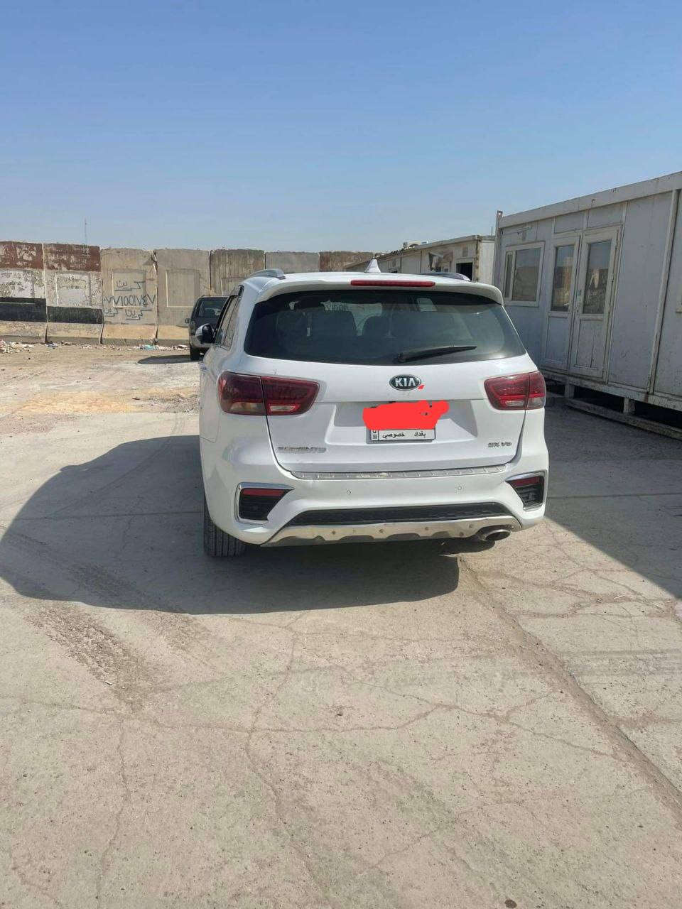 سورنتو  امريكي SX فوووول مواصفات
موديل 2020

  6سلندر

*لون ابيض

*رقم بغداد بسمي

* ماشيه 64 الف مايل فقط

*4 كاميرات

#مكلف بالنشر

مكان السياره ديوانية

رقم صاحب السياره

***********
