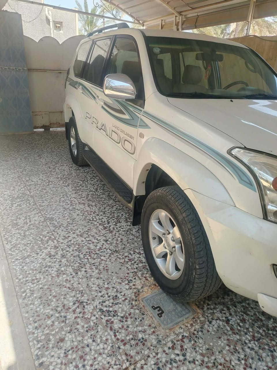 السلام عليكم
برادو موديل ٢٠٠٩
مكينه 4
سياره جاهزه
‏‪***********‬‏
العنوان ديالى جديدة الشط قرب مطعم سامان
السعر ١٣٢
وبيها مجال
