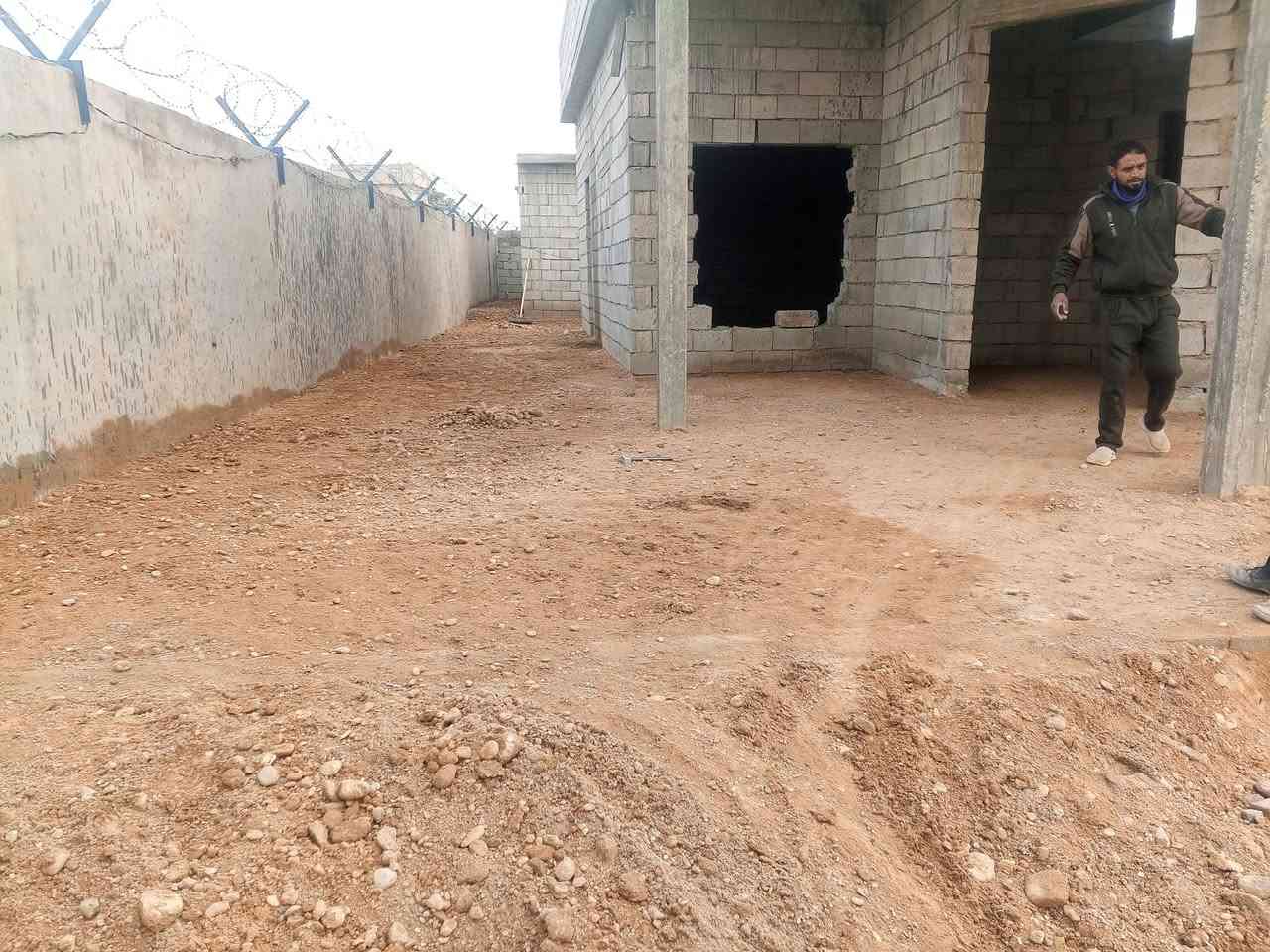 يوجد كادر خباطه صب بيوت داخل وخارج ناعم لاش مع صحيات تعديل ابيوت فرش حصو شقل درجه اولى أسعار تنافسية يعني رخيص/***********/***********
