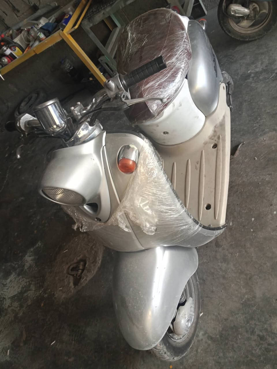 للبيع عبد الحليم محرك ما مفتوح نقص باتري فقط السعر 350
***********
