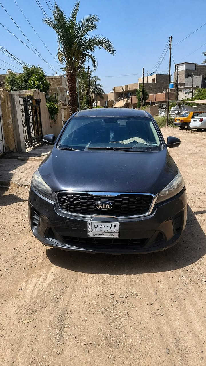 سورنتو  2019 فوول مواصفات
وارد امريكي بدون حادث 

مكفوله من الصبغ والتبديل 

كير ومحرك خير من الله
 

محرك 6 سلندر / 7 راكب  

🔰 مواصفات 

بانوراما 

بصمه تشغيل 

بصمه ابواب

فور ويل AWD 

كشنات كهرباء

كشنات تدفئه تبريد

كشنات خلفيه تدفئة

جنطه شفط كهرباء 

حساسات اماميه وخلفيه

رادار امامي وخلفي

شاشه كبيره تدعم 

اندريد اوتو و ابل كار بلي

سايد بريك بصمه

اشاير مري 

مري شفط

تبريد 3 قطع مناخ منفصل

شاحن واير ليس

نظام نزول منحدرات

وبعد بيه هواي مواصفات

📍مكاني بغداد الدوره

رقمي.. ***********
