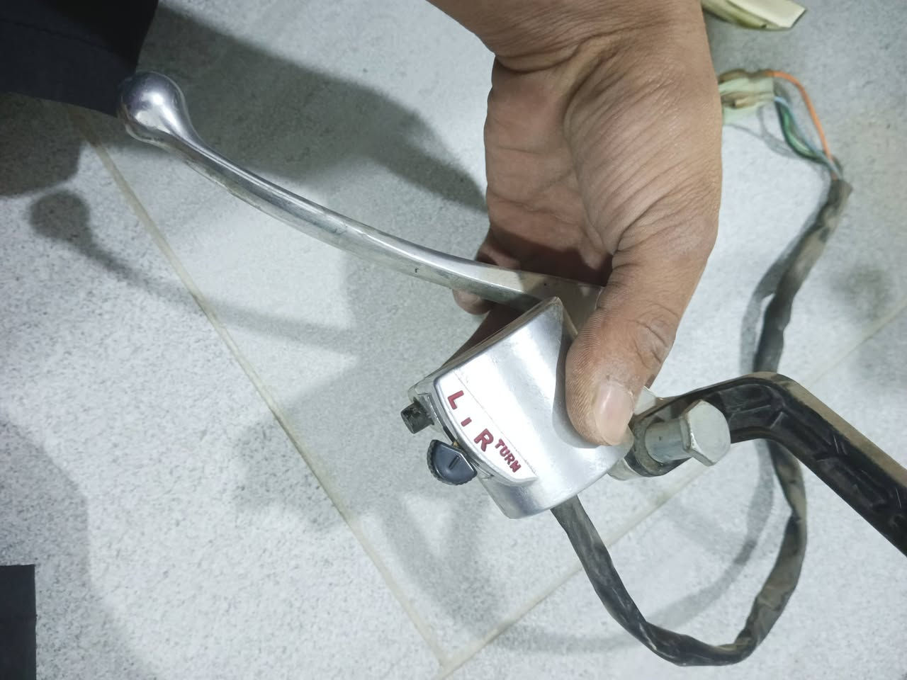 للبيع كلمن وسعره راسلني خاص


**إذا كنت صاحب هذا الإعلان وتريد حذفه لأي سبب، رجاءا أرسل رسالة إلى الدعم الفني**