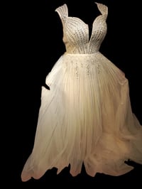 فستان • وردي • قياس ٤٤