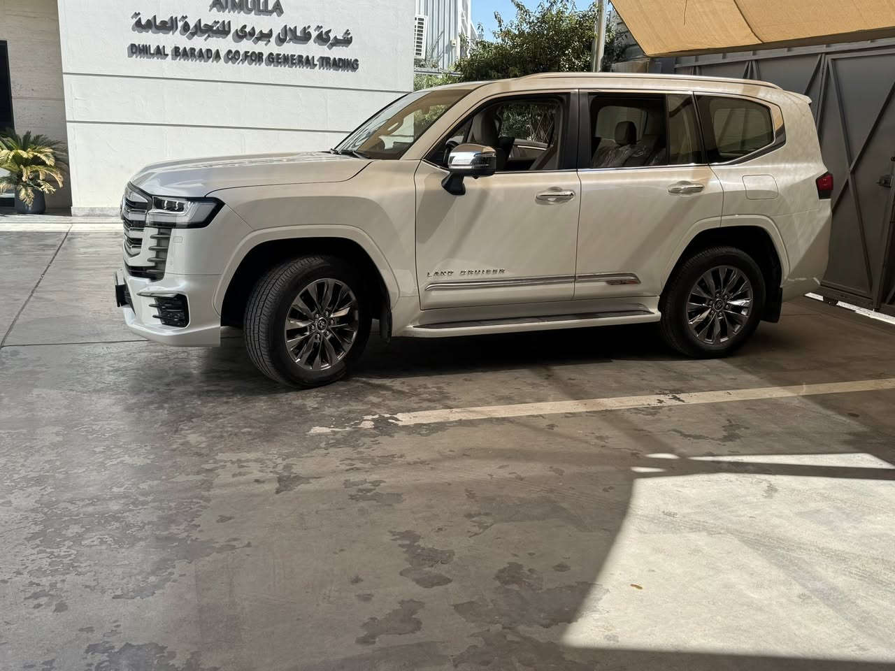 لاندكروز فئة vxليمتد ساز. تنفس طبيعي للبيع بسعر مناسب الاتصال بالرقم ***********
بيع مستعجل باسمي رقم سليمانية ماشية 22 الف

السعر 787$
