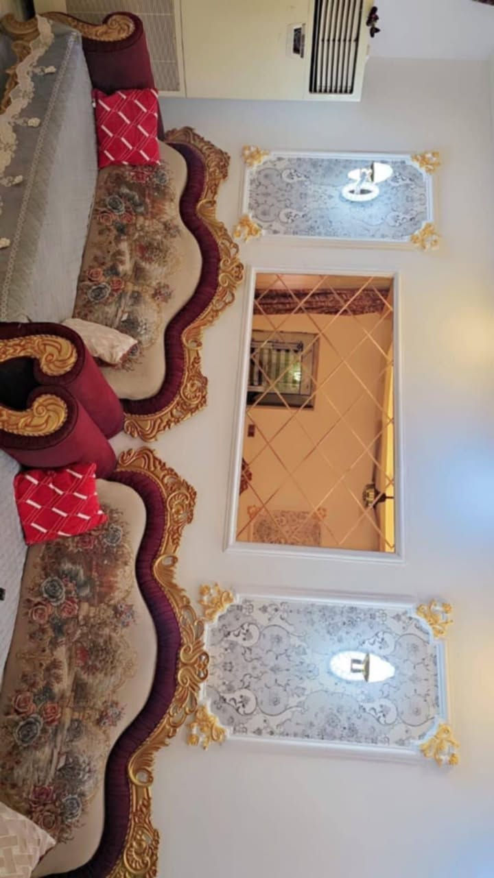 تم تنزيل من سعر بيت  للبيع  بيت مساحة ١٥٠ متر طابو زراعي سند ٢٥ طابقين بناء هندسي الطابق خريطة كامله والطابق الثاني مشتملات عدد اثنين نظام سويتات منفصلات  الاتصال على الرقم ***********  سعر 85 بي مجال شي بسيط
