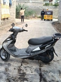 ماكس  ما مفتوحه كامله ما بيه اي نقص تجي وتشوف سعر 800 وبيه مجال متواجد...