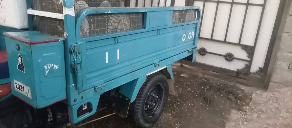 السلام عليكم ستوته للبيع موديل 21 مكان ستوته بابل القاسم اوراق اصوليه مكلف بنشر ليريد يتصل ع هذا الرقم ***********
