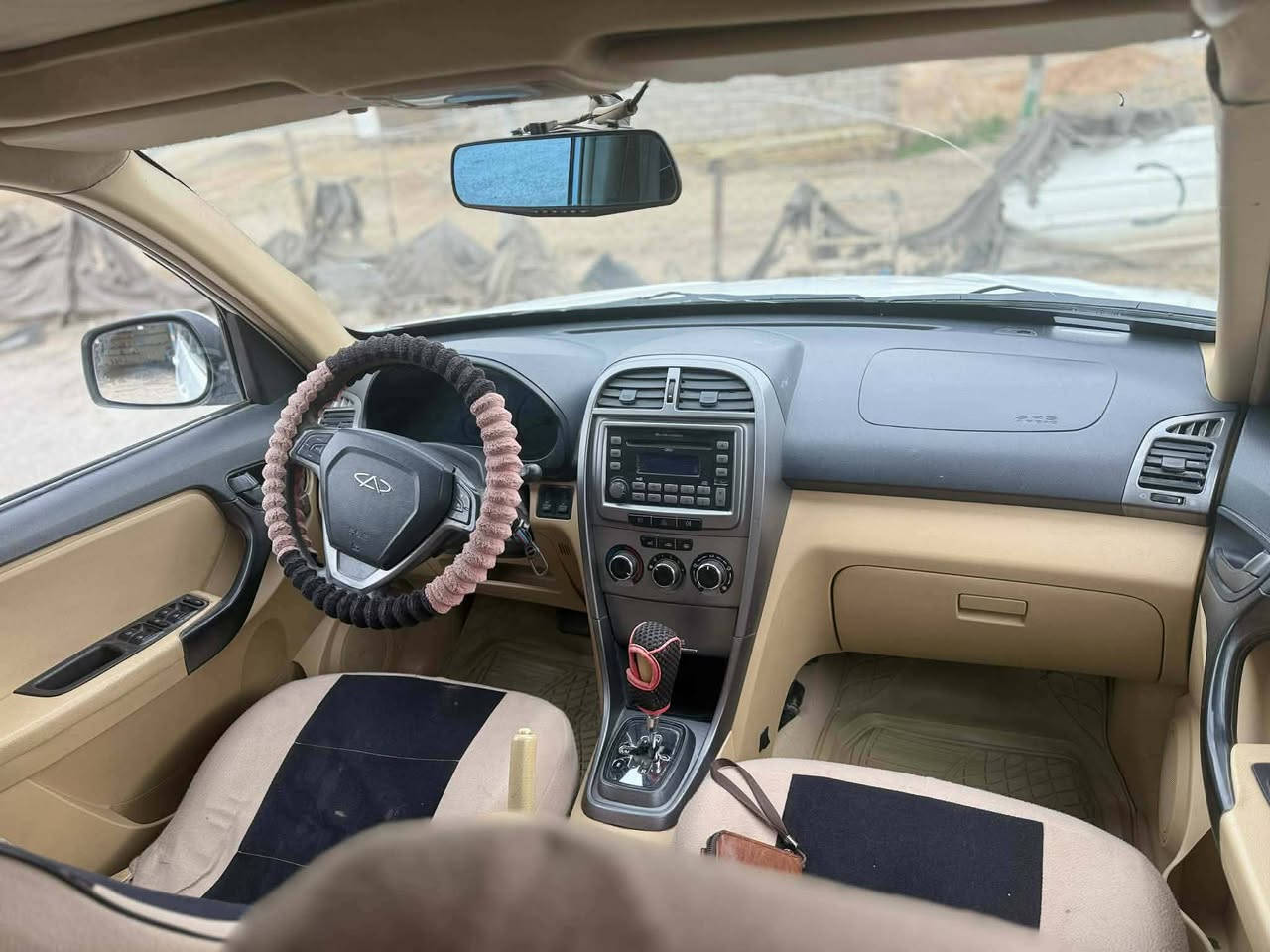 السلام عليكم
تيكو 2013 رقم مثنى 
مكفوله من ضربه خياسات ملكطه 
جاهزه وحلوه السياره 
السعر 50 وبيها مجال 
للاستفسار ***********
