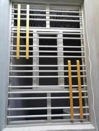 تنضيف وصبغ شبابيك بيبان تصال 07736156337